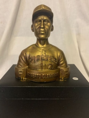Roberto Clemente Pittsburgh Pirates Gold Bust REPLICA HOF BUST SGA NEW ORIG